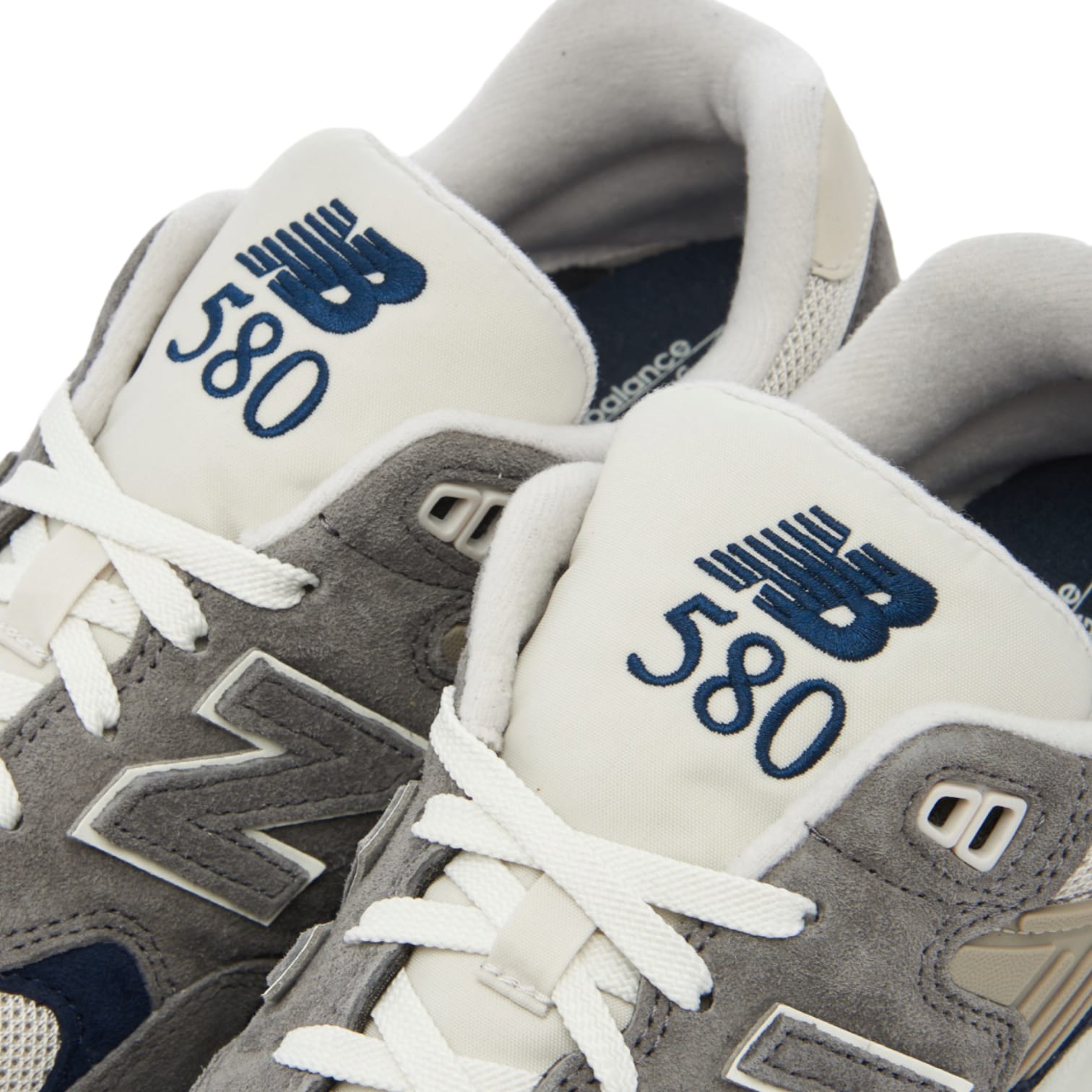 New Balance Sneakers 580