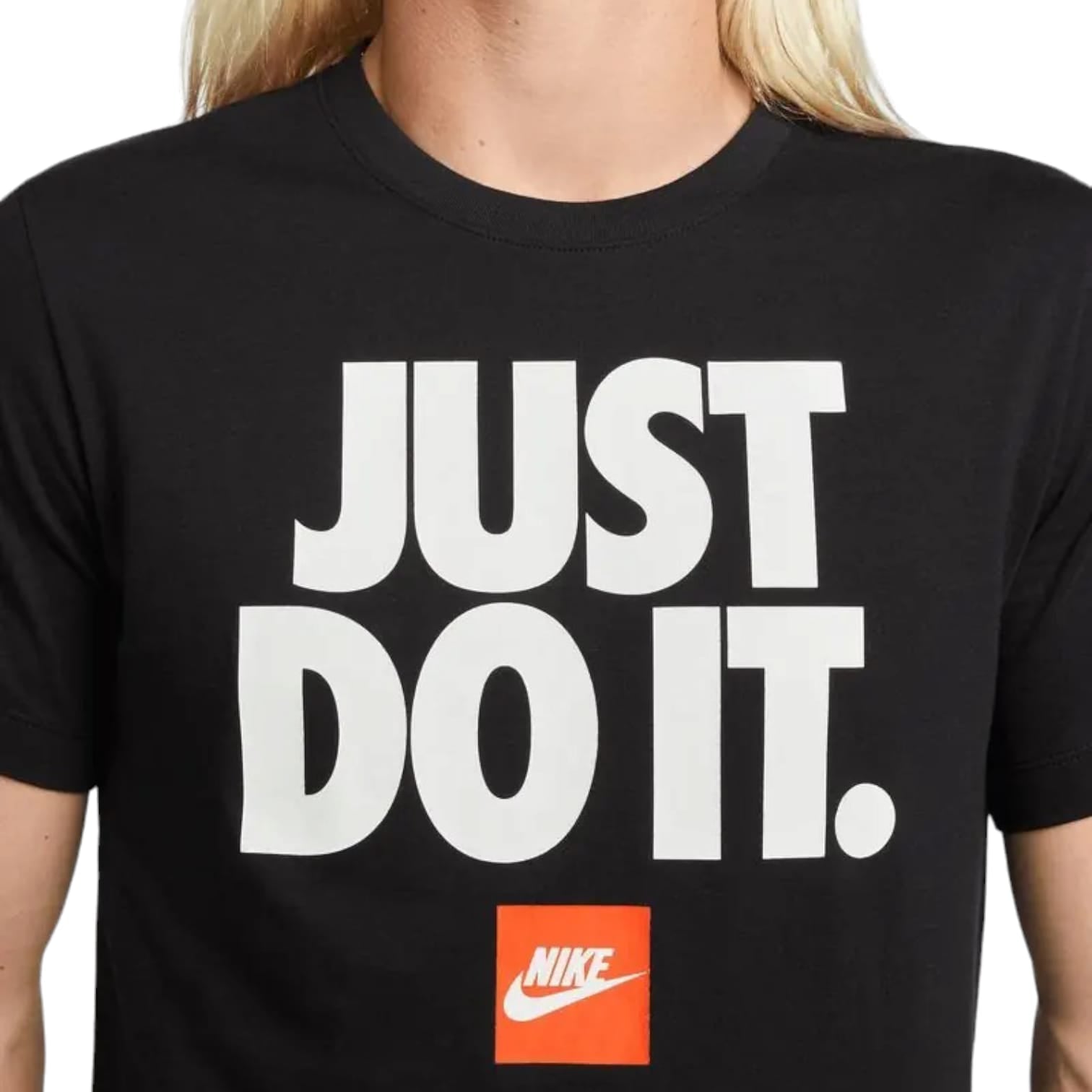 Nike T-Shirt Sportswear Uomo